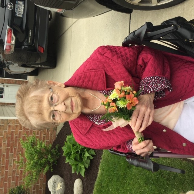 Obituary of Evelyn J. Armstrong