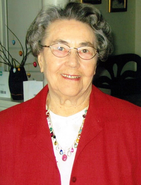 Obituary of Dr. Nadine MacIntosh