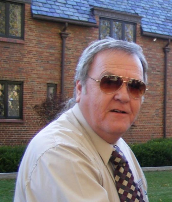 Obituary of Lloyd Richard Lockett