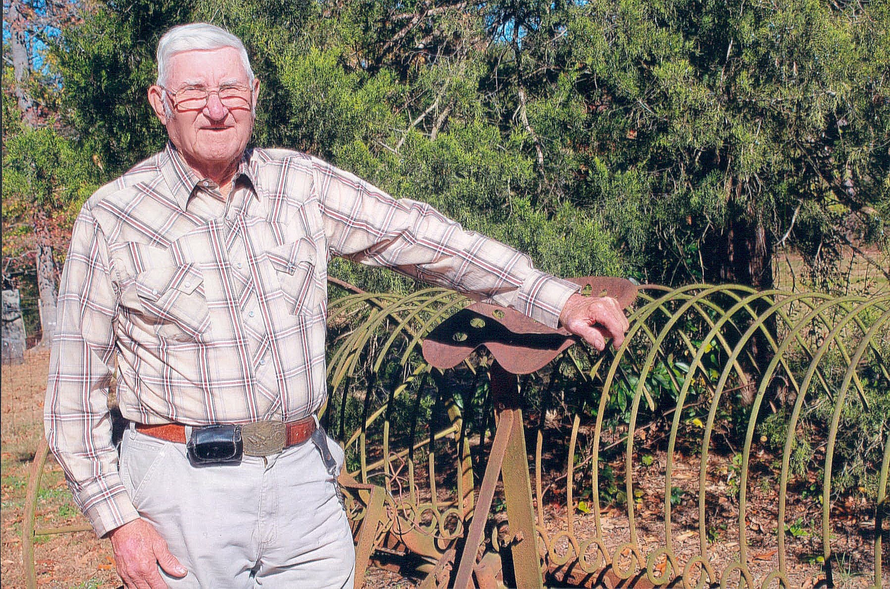 Obituary of James Edward Pillow