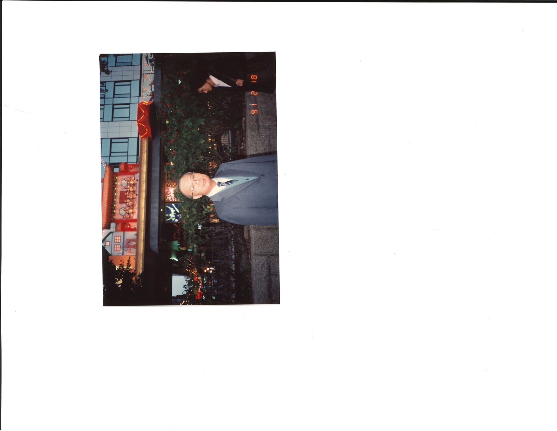 Obituario de Tak Yan Lo