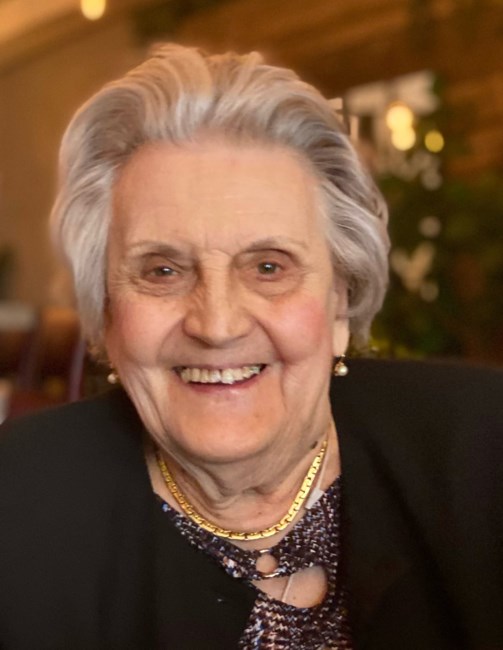 Obituary of Marisa Marinelli