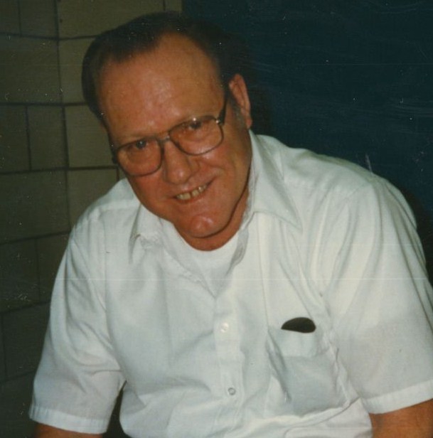 Obituary of Lloyd Newell