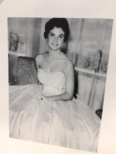 Obituary of Andrea Kelly