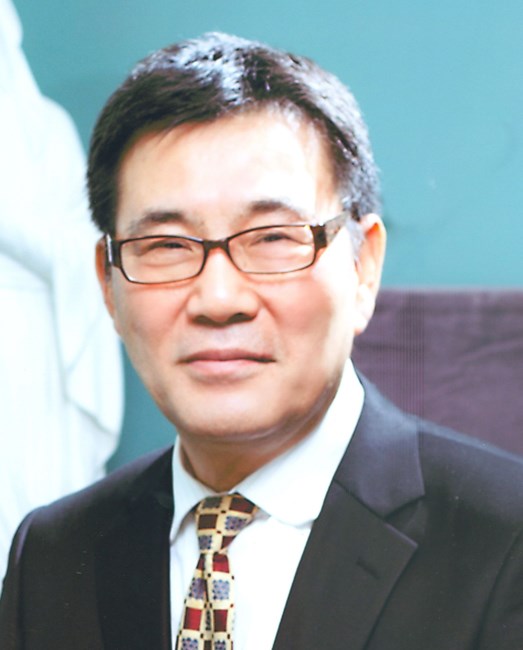 Obituary of Seung Chul Shin