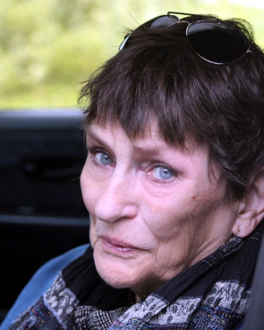 Obituario de Sue Stella Sands