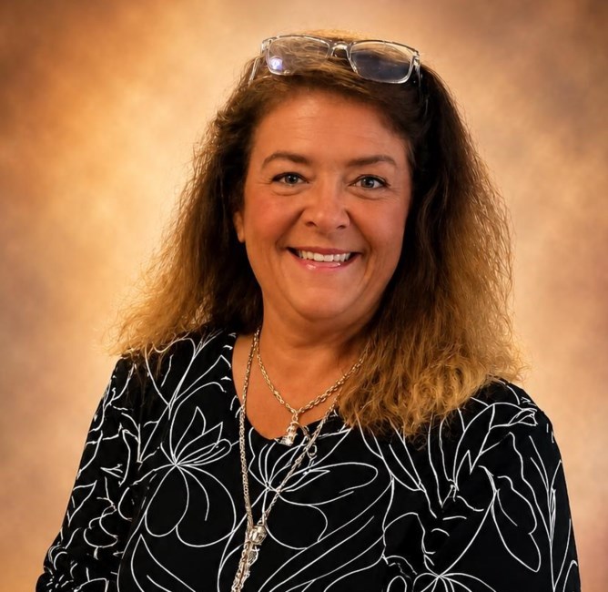 Obituary of Regina Michelle Stone-Albert