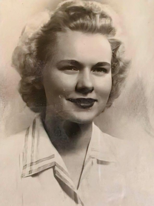 Obituary of Evelyn Ann Schmidt