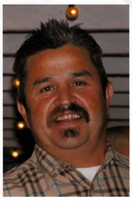 Obituary of Luis Carlos Paredes