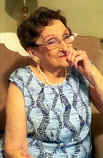 Obituary of Mary Evelyn Holliday