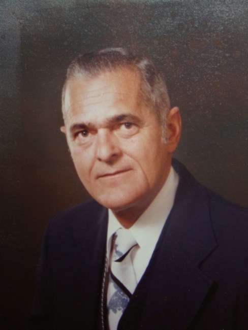 Obituary of Robert B Smith