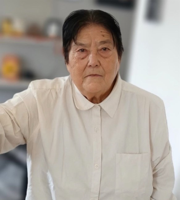 Obituary of Maria de la Luz de Leon