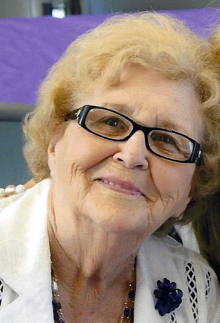 Obituary of Elizabeth Gretchen Rayburn