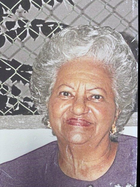 Obituario de Andrea Figueroa Davila