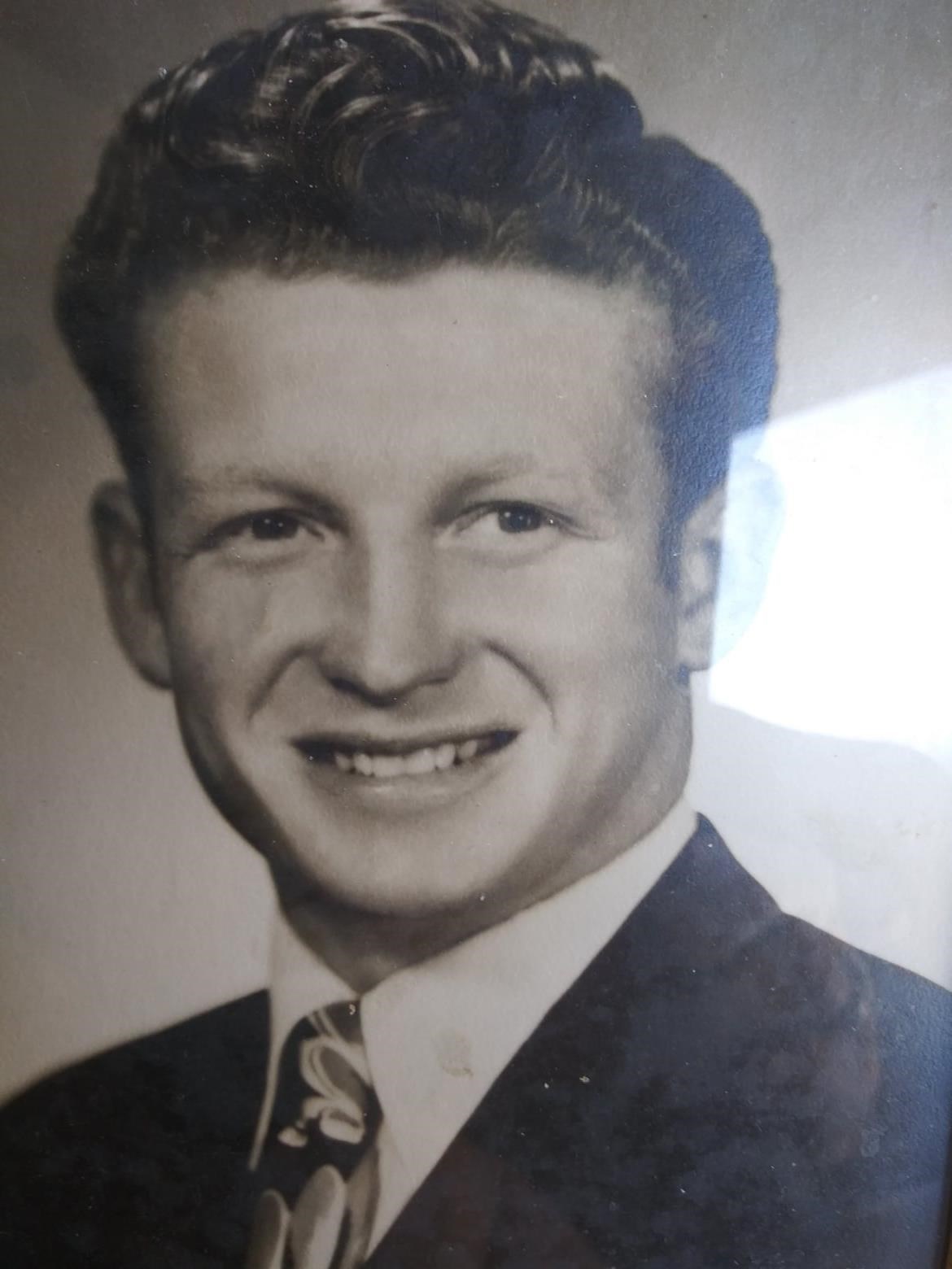 Obituary of Everd E Putnam