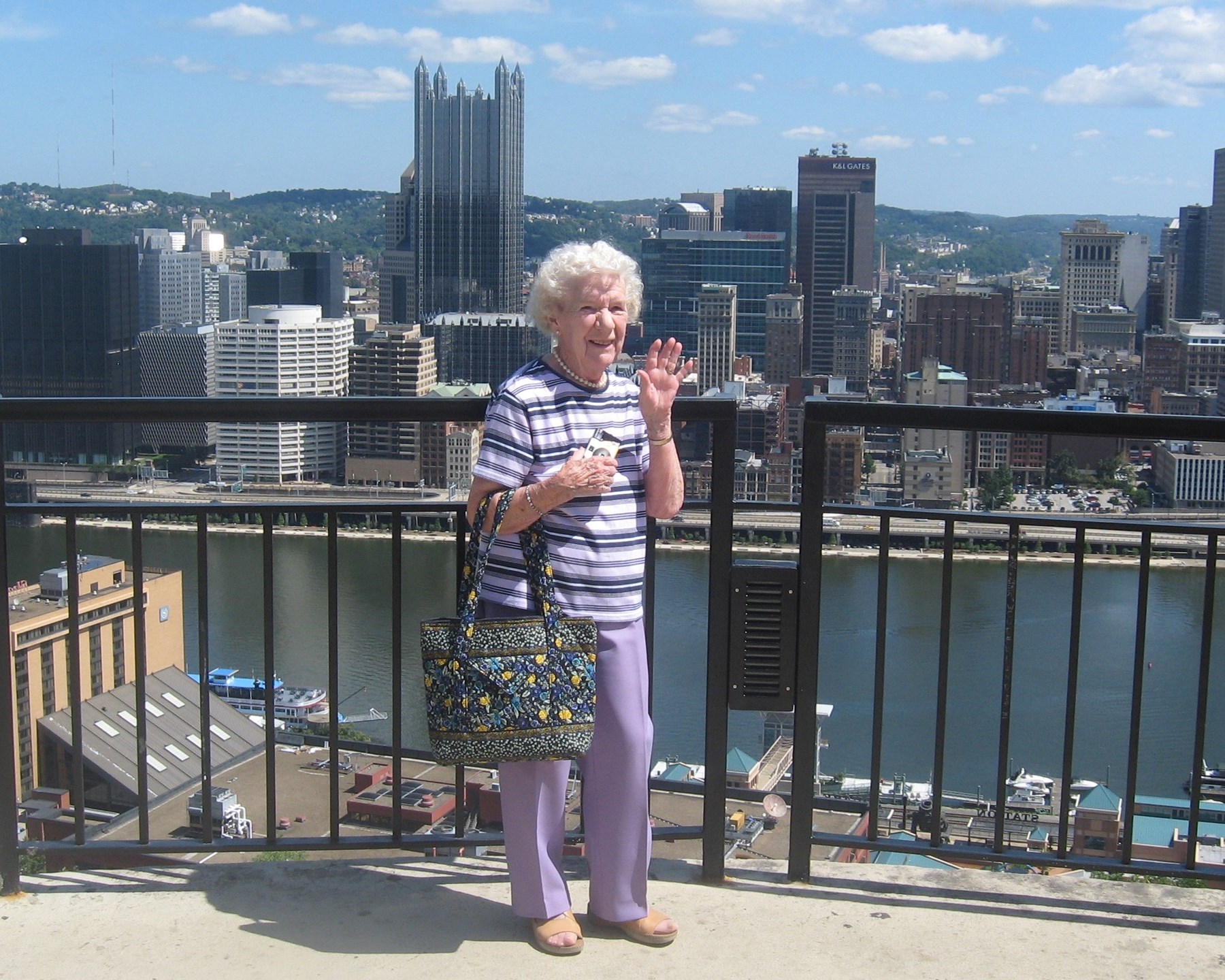 Obituary of Elizabeth "Betty" Saunders