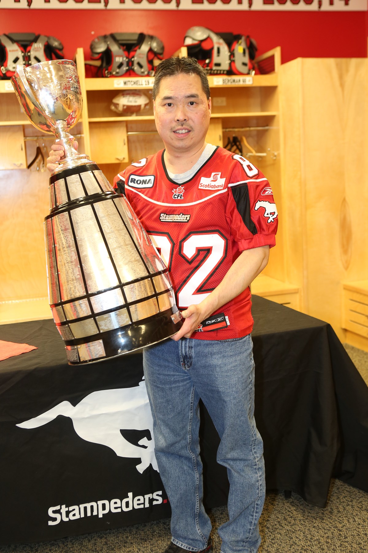 Obituary of Don Wong