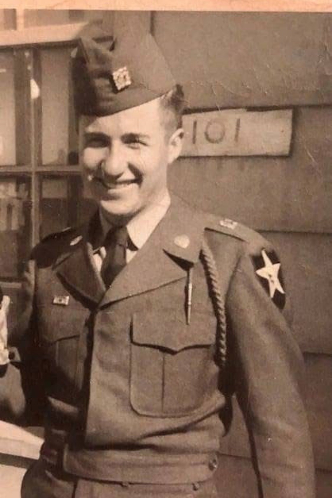 Obituary of Dale Lee Jr.