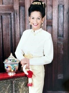 Obituary of Sommai Headlee