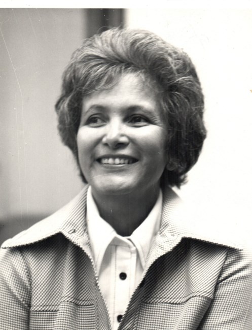 Obituary of Nora H Sisneroz