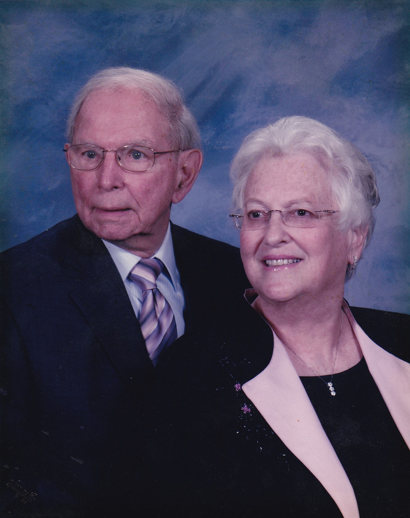 Obituary of Ms. Carolyn Williams Hall