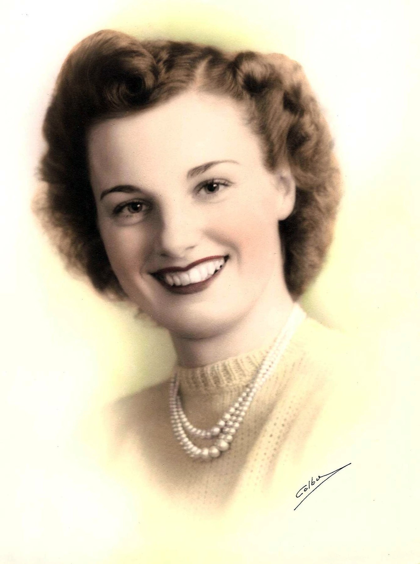 Gladys Ambrose Gladys Ambrose new foto Gladys Ambrose Gladys Ambrose new pictures