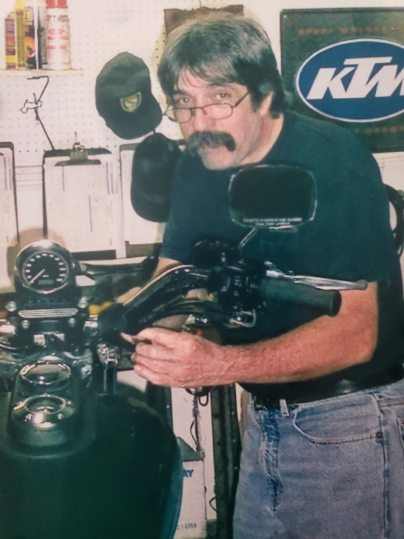 Obituary of Donald Earl Mattice