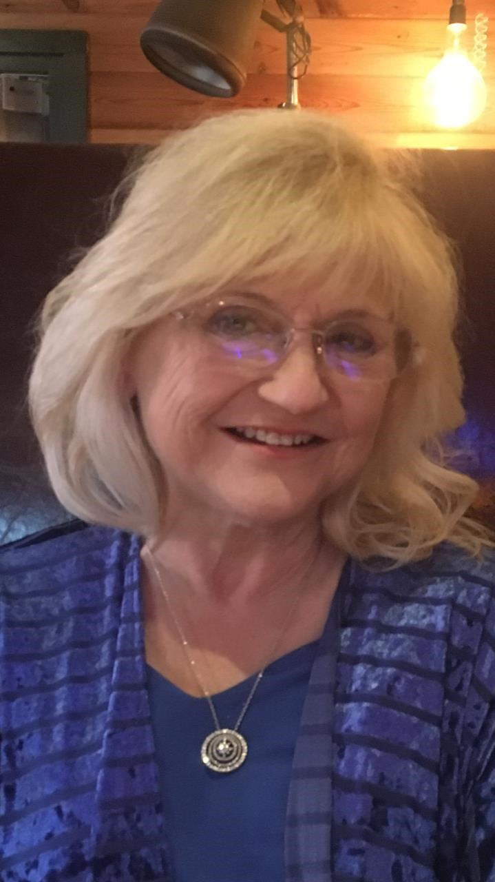 Obituary of Regina "Jeannie" May Coggins