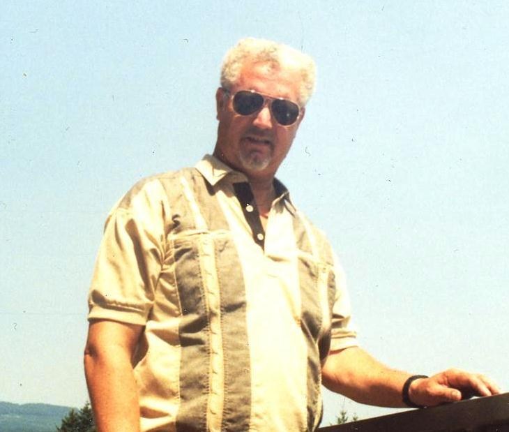 Obituario de Edward Tollefsen Eivers