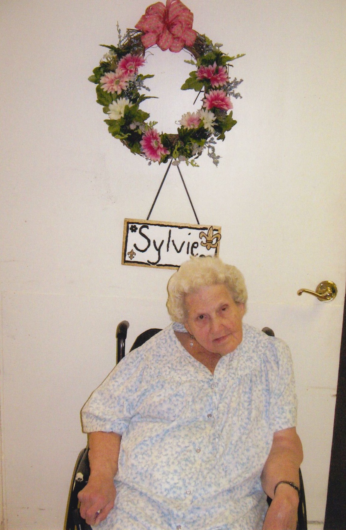 Obituary of Sylvie Elizabeth Moore