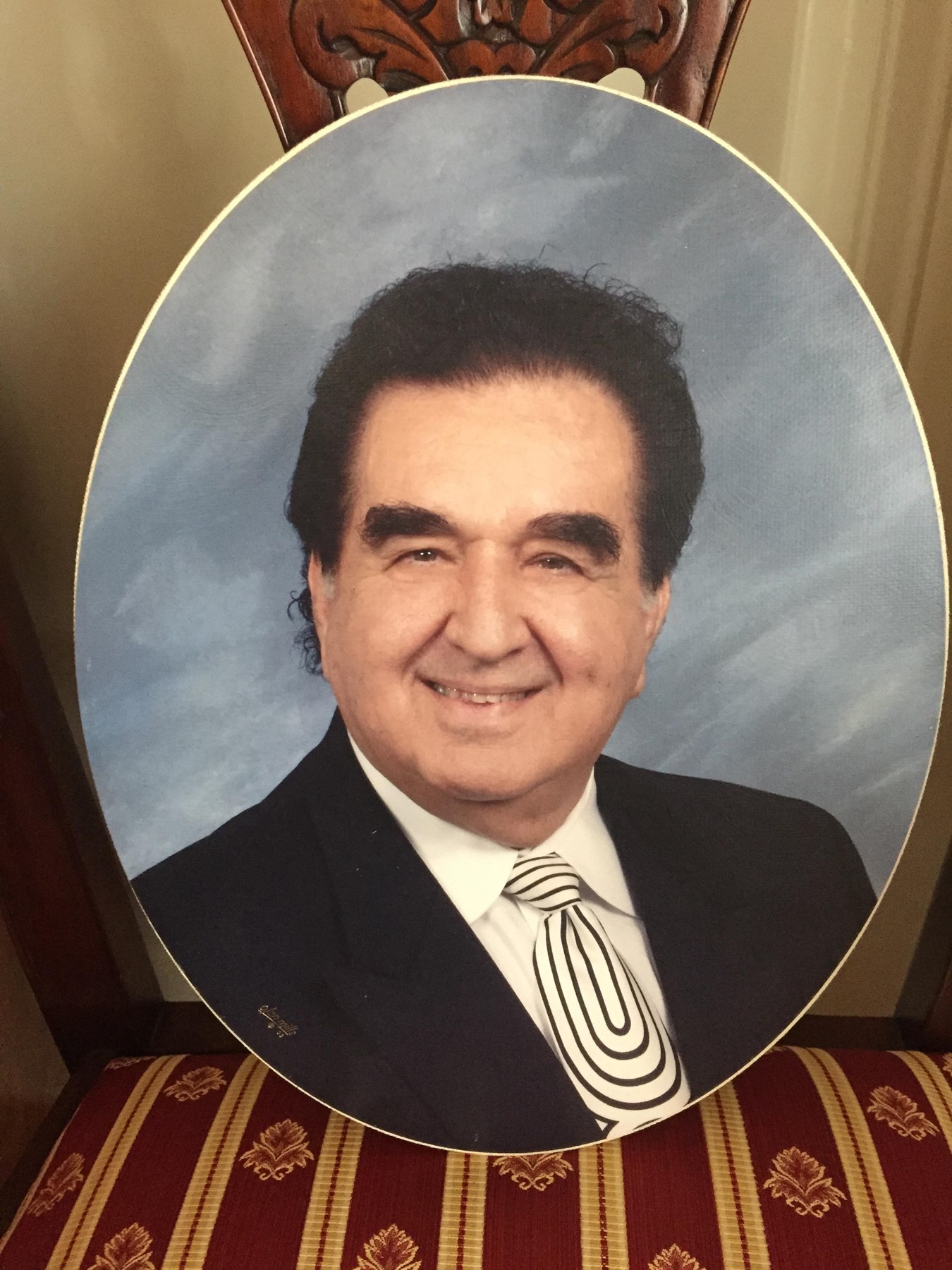 Avis de décès de Dr. John DeSarno Casoria