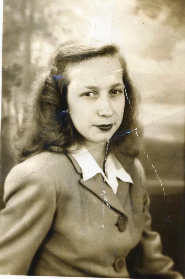 Obituary of Mary Louise Johnston