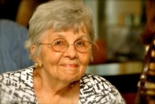 Obituary of Jeanne Agnes Bracken