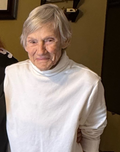 Obituary of Evie Maxine Robertson