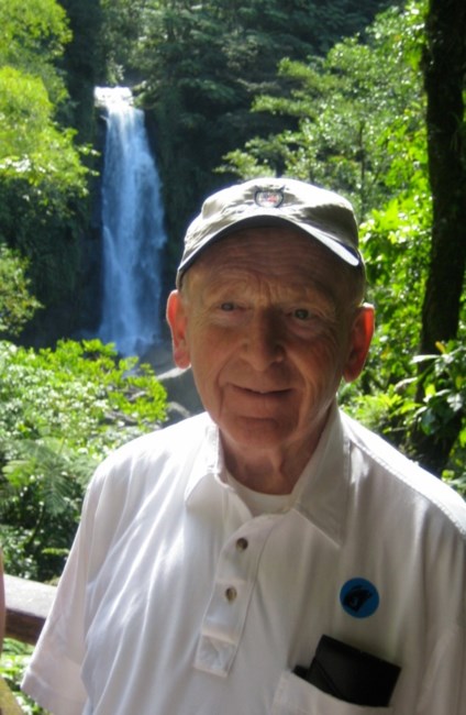 Avis de décès de John J. Hickey