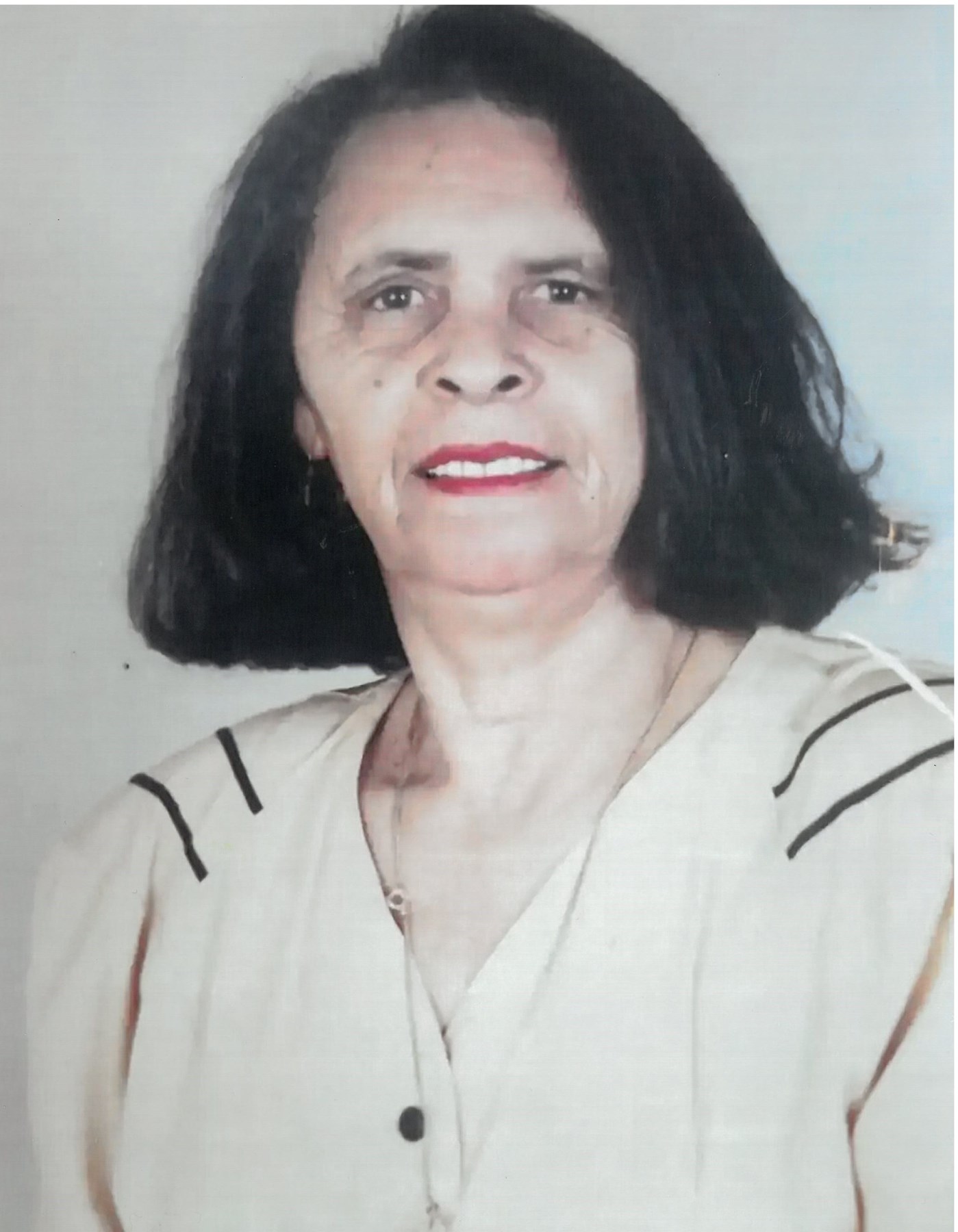 Obituary of Maria L. Almeida
