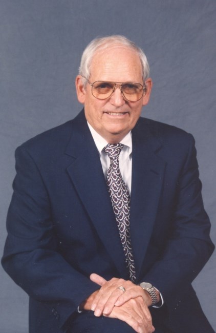 Obituary of Edwin R Holcombe