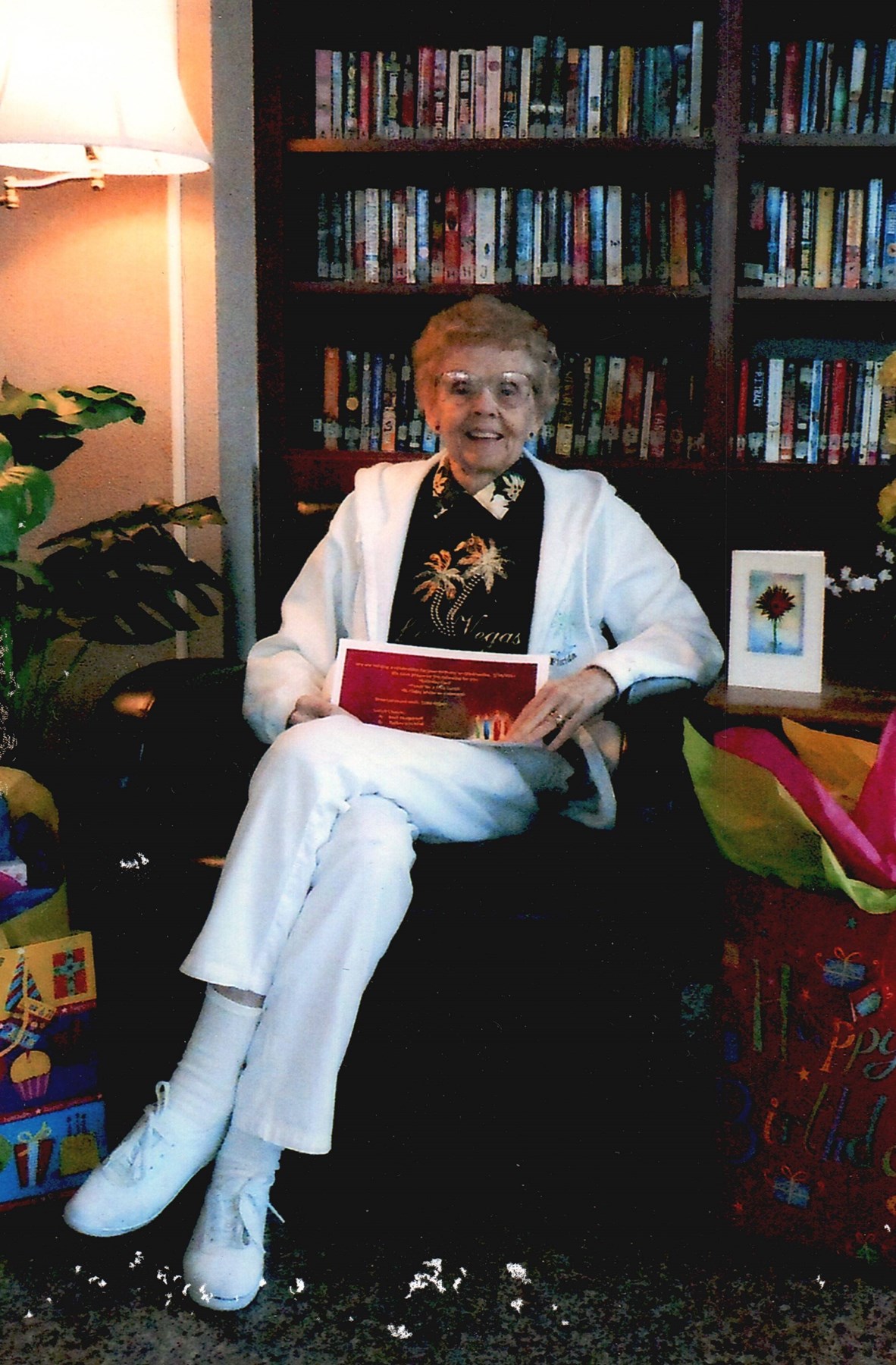 Obituary of Helen "Sandy" Blair