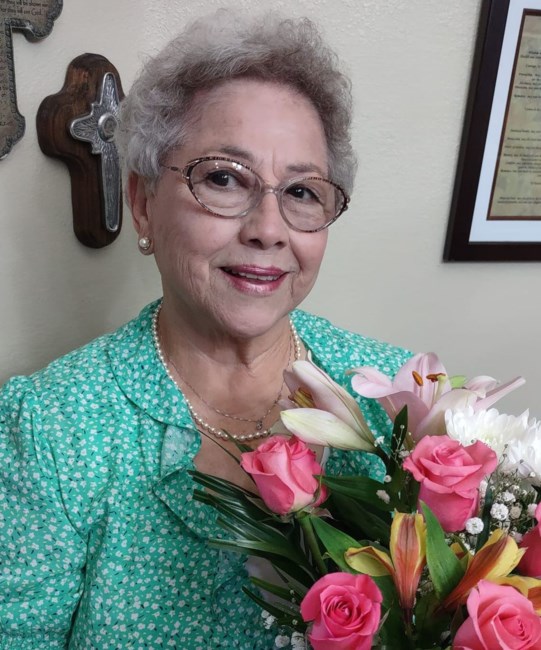 Obituary of Emilia Cadena