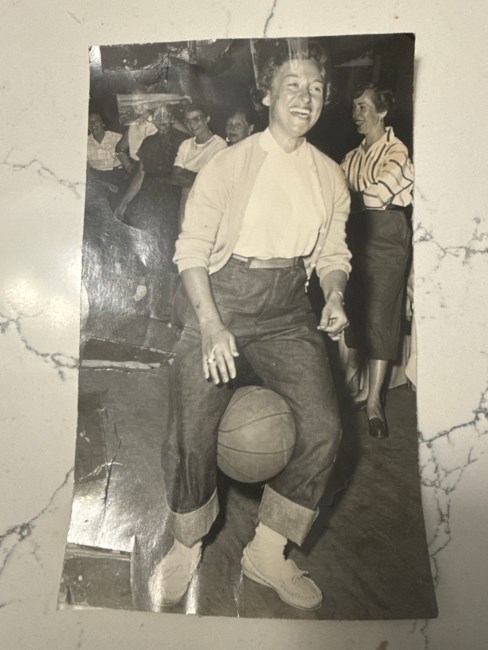 Obituary of Flora Cosman