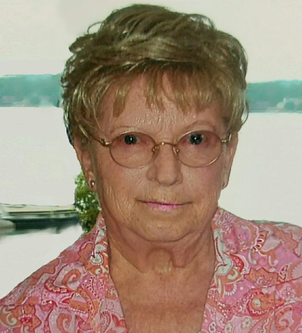 Obituary of Evelyn V. Lynch