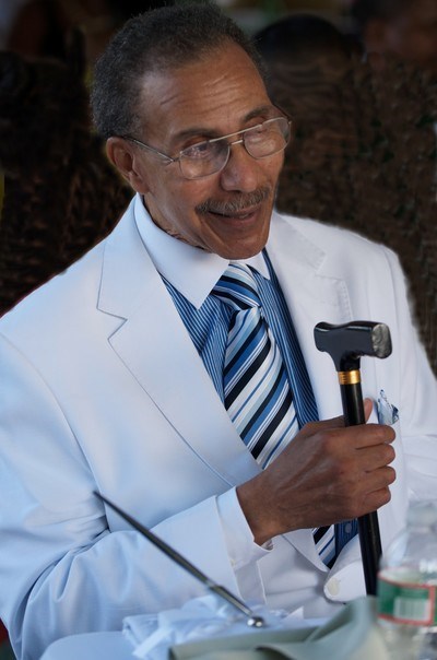 Obituary of Earl S. Williams