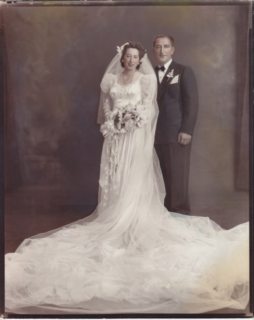 Obituary of Helen Levas Masouras