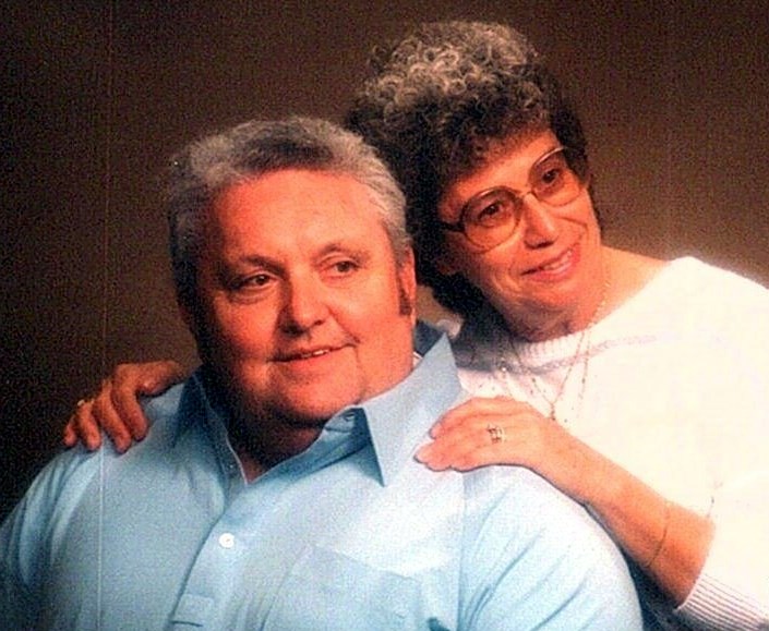 Obituario de Larry and Shirley Clark