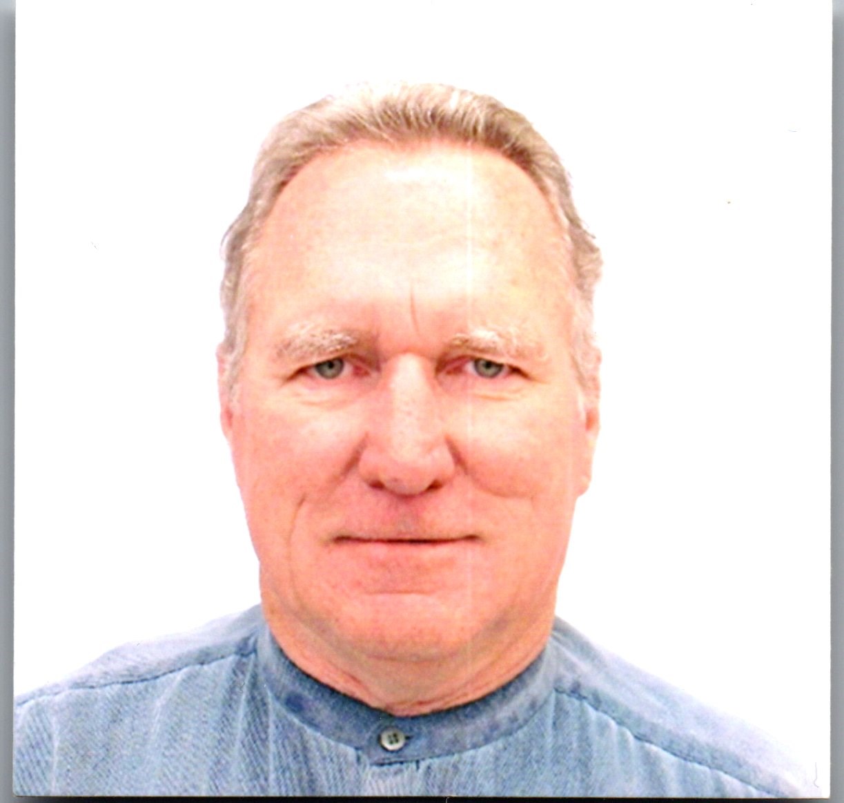 Obituary of Robert N. Hallowell