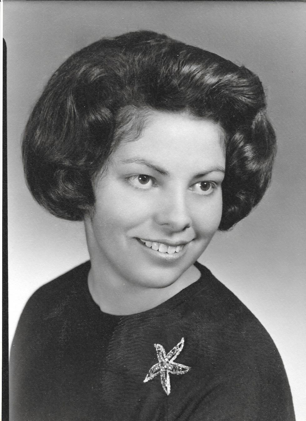 Obituary of Lynda Dryden Barry