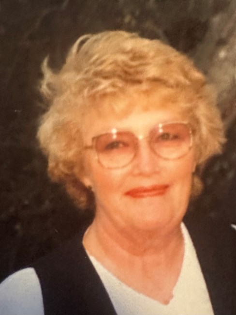 Obituario de Margaret Anne Warr
