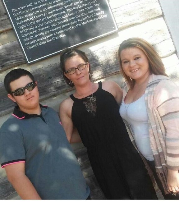 Obituary of Christy Michelle Bond