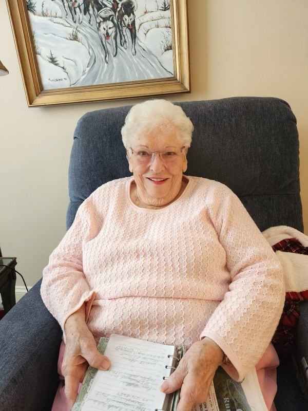 Obituary of Anna Rhodes