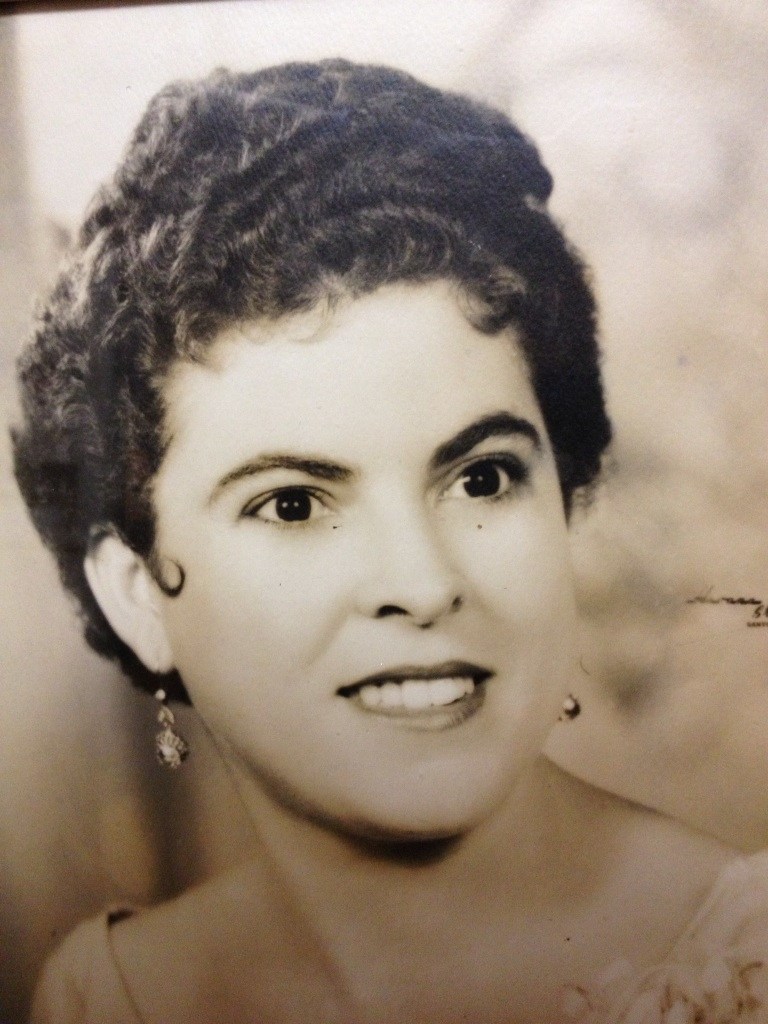 Obituary of Antonia Colon-Lizardi